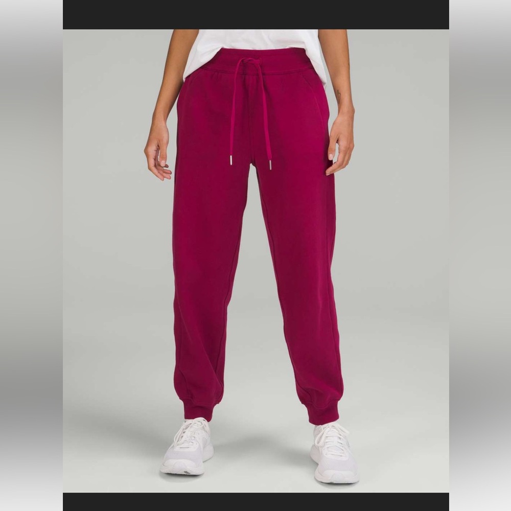 Women’s Lululemon Scuba High-Rise Jogger (Full Length) - Pomegranate